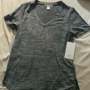 Athleta Breezy Heather Scoop V Tee